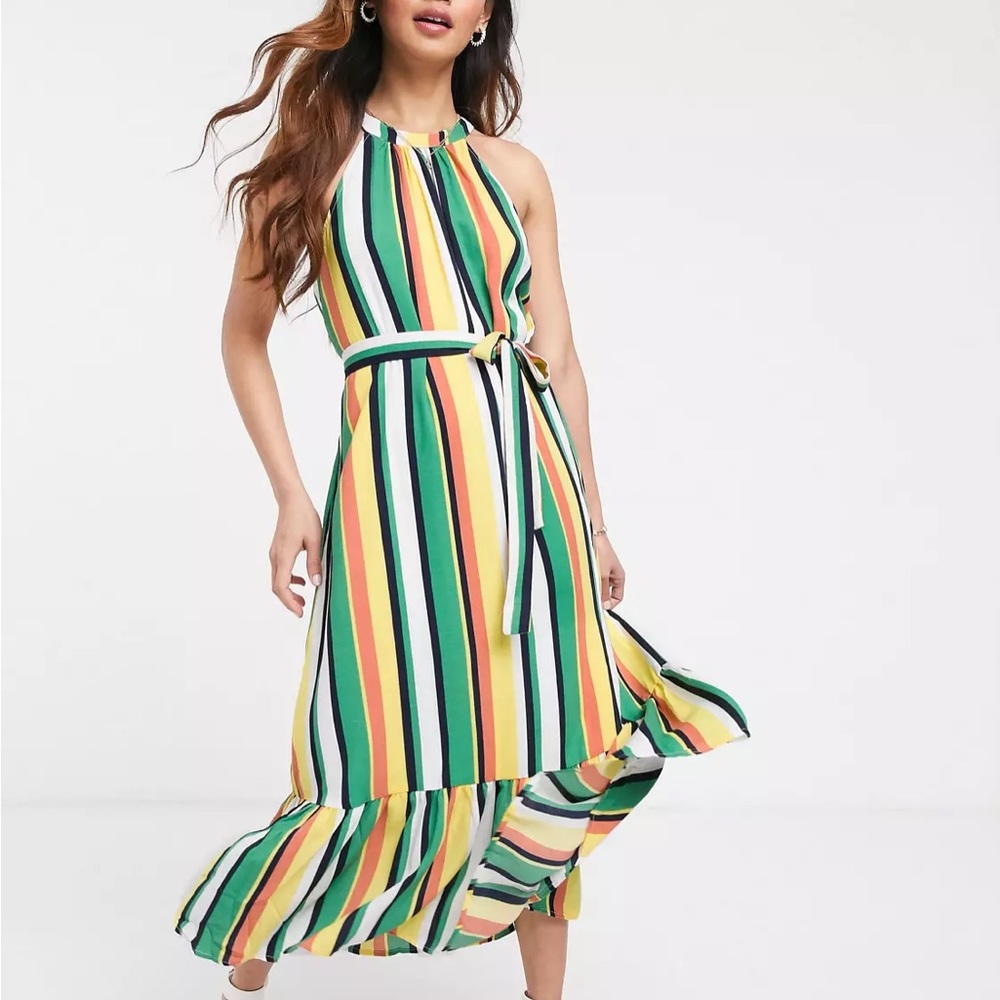 Gilli midi dress with drop hem and tie waist in bold stripe Size medium